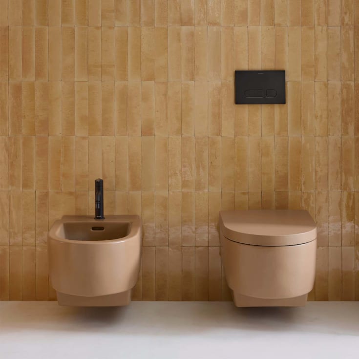Duravit Balcoon vegghengt toalett, uten spylekant, brun