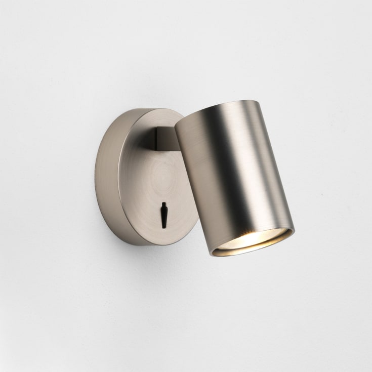 Astro Ascoli Single væglampe, med afbryder, aluminium