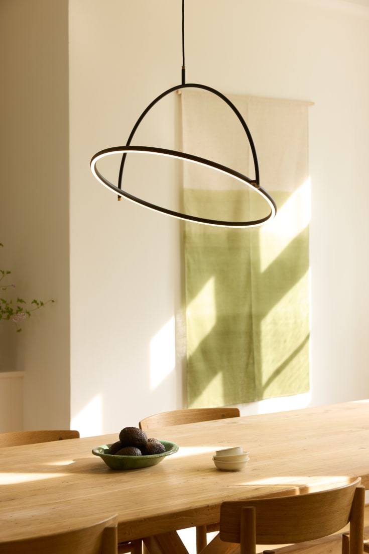 Halo Design Tilt 1-2-3 pendellampa, Ø60 cm