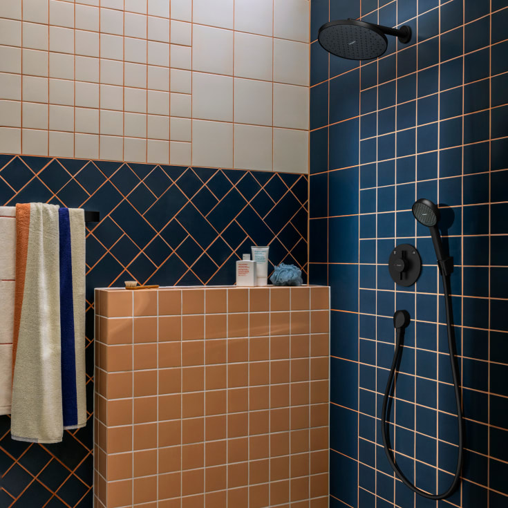 Hansgrohe Activera S huvuddusch, vattensparande, matt svart