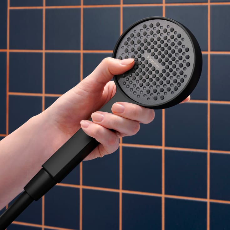 Hansgrohe Activera S handdusch, vattensparande, matt svart