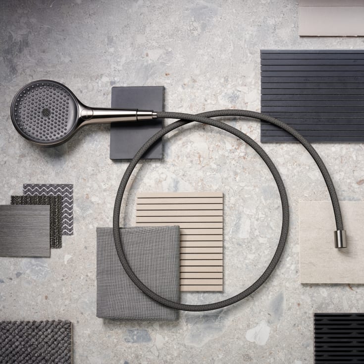 Hansgrohe Designflex duschslang, 1,6 meter, borstad svart krom