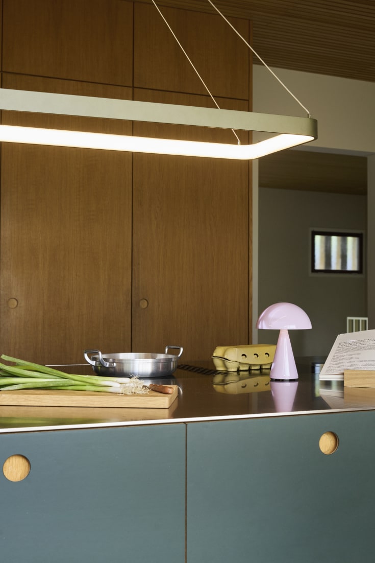 Hübsch Mush genopladelig bordlampe, lyserød