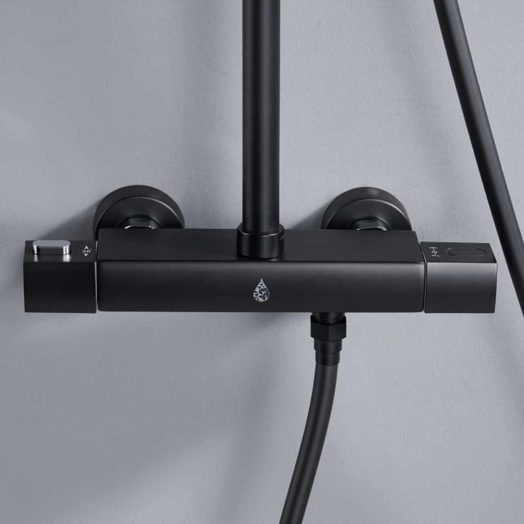 Bathlife Kaskad takdusjsett, Ø225 mm, sort