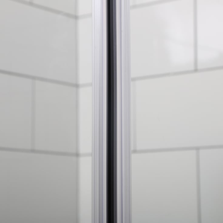 Bathlife Allsidig buet dusjhjørne, 70x70 cm, klart glass, satin profil