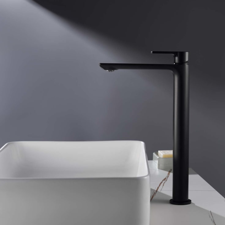 Bathlife Skimra servantbatteri, uten bunnventil, høy modell, sort matt