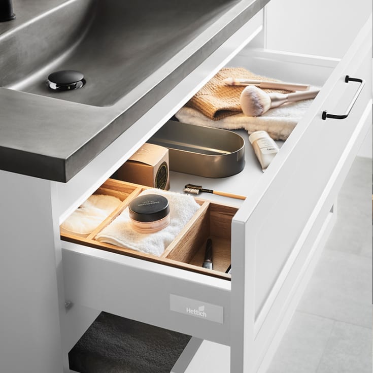 Westerbergs Nejd servantskap, 100x45.3 cm, hvit