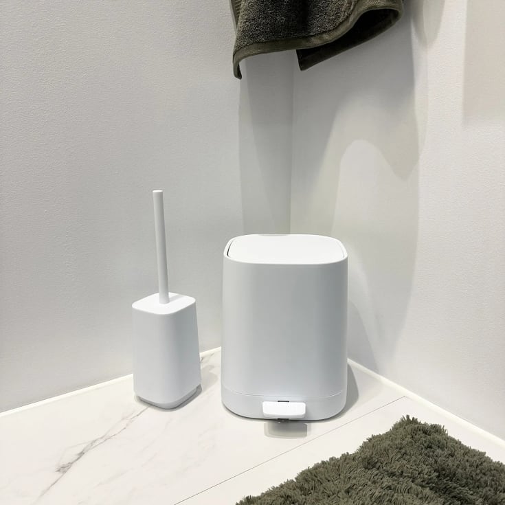 Beslagsboden Satin Square toiletspand, 4 liter, pedal, hvid