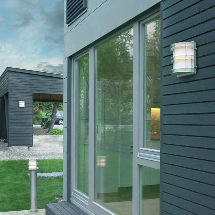 Norlys Stockholm 226 vegglampe, LED max 9W, E27, IP54, sort