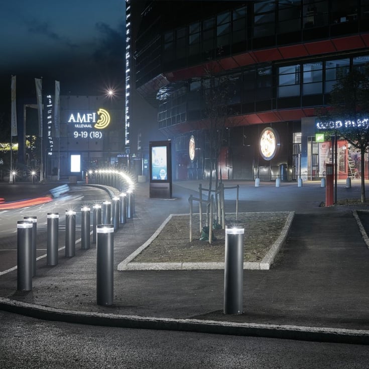 Norlys Stavanger pullert, grafitt