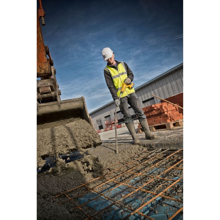 DEWALT 18V XR betonvibrator DCE531N-XJ