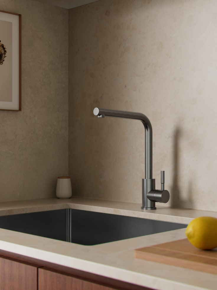 Zen Sanitary köksblandare, svart krom