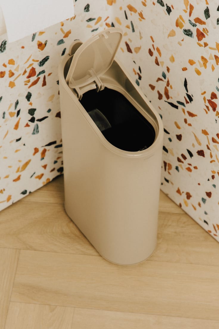 2 st Cosmic Flat papperskorg, 2,5 liter, beige