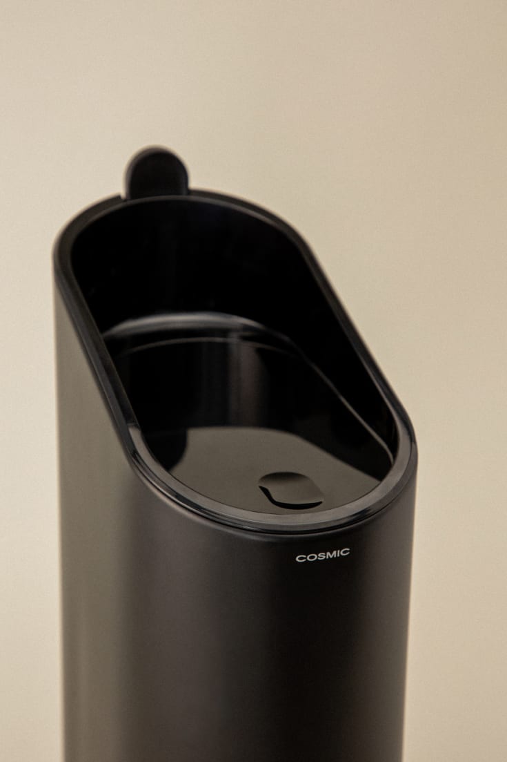 2 st Cosmic Flat papperskorg, 2,5 liter, matt svart