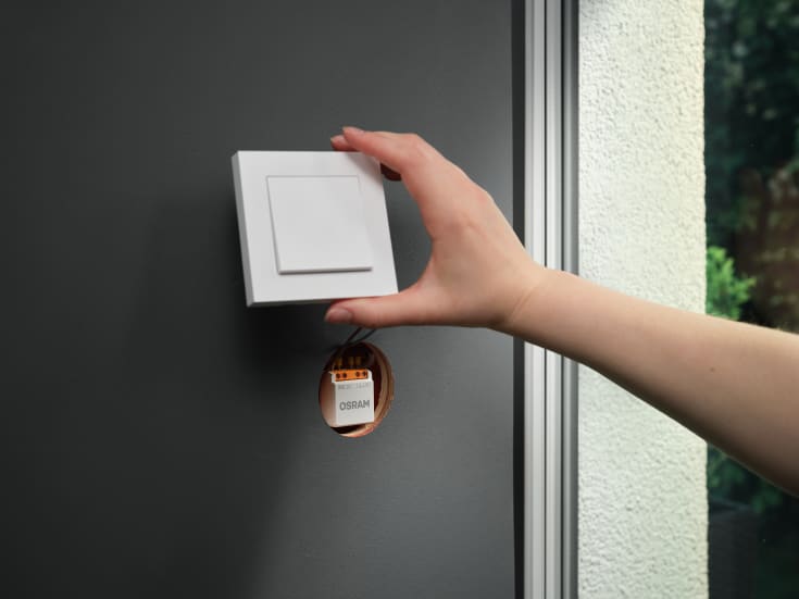 Osram Smart+ Wifi relé for veggbryter, 1-knapp