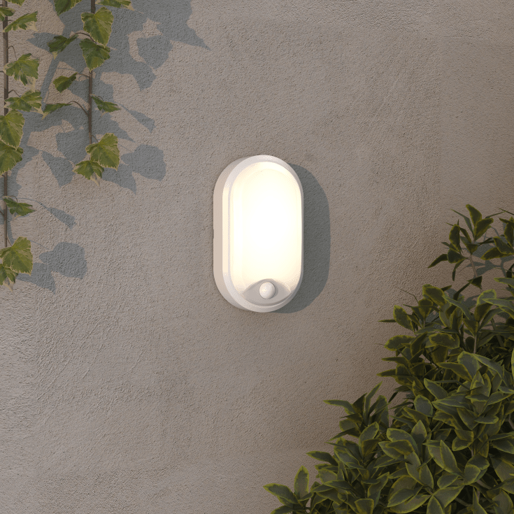 4lite Pylus Oval utomhus vägglampa med sensor, vit