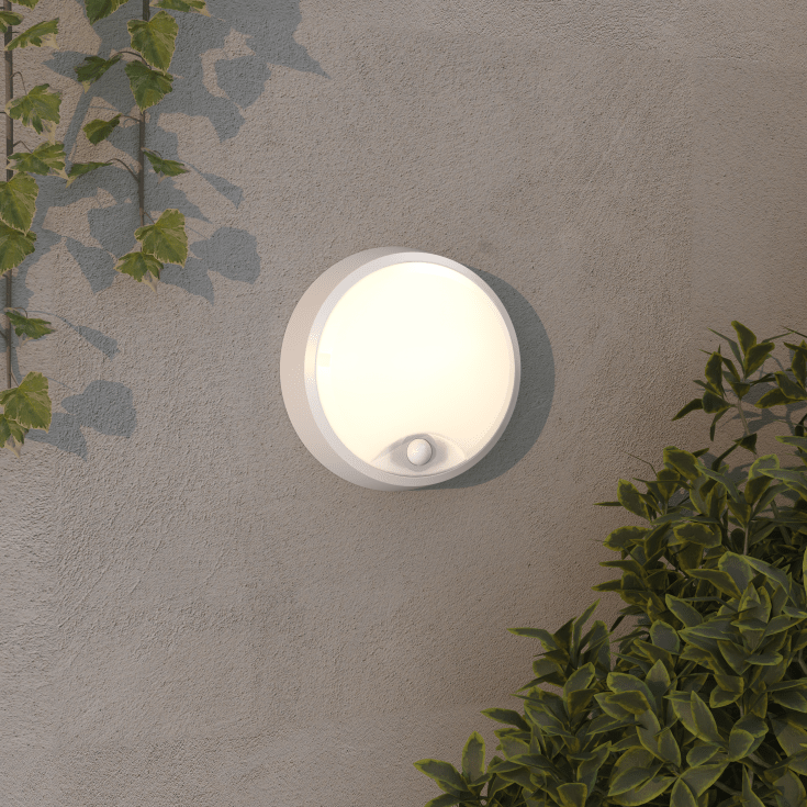 4lite Pylus Round vägglampa utomhus med sensor, vit