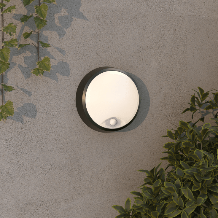 4lite Pylus Round vägglampa utomhus med sensor, svart