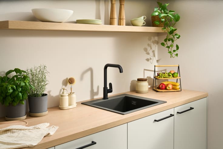 10 stk Hansgrohe Vernis Blend M35 kjøkkenarmatur, matt sort