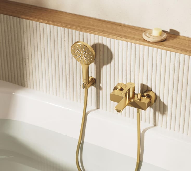 Grohe Lineare badkarsblandare, borstad mässing