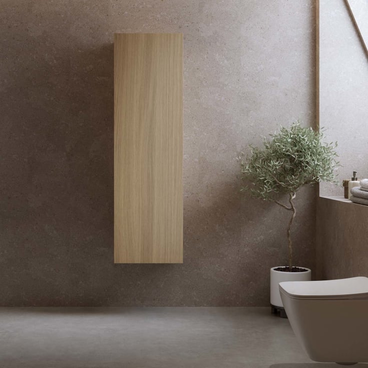 Bathlife høyskap, myktlukkende dør, 150x45x35 cm, lys eik