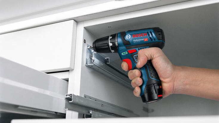 Bosch skruemaskine GSR 12V-15, 2 x 12 V/2,0 Ah