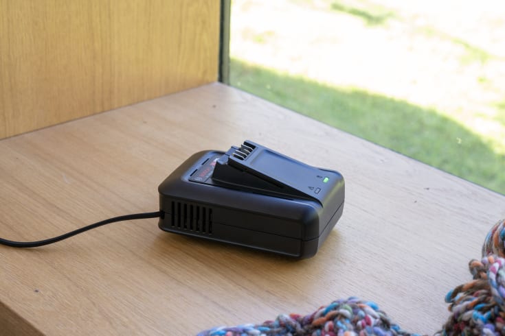 Bosch batterilader AL 18V-44