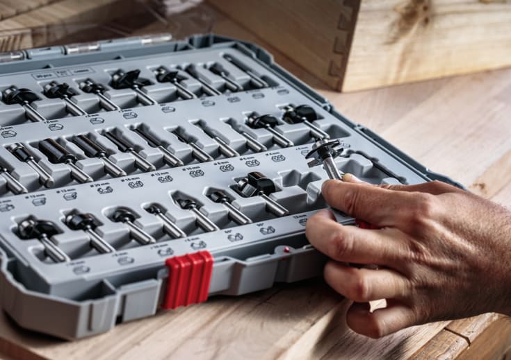 Bosch fresejern, sett med 15 stk. assistent str.