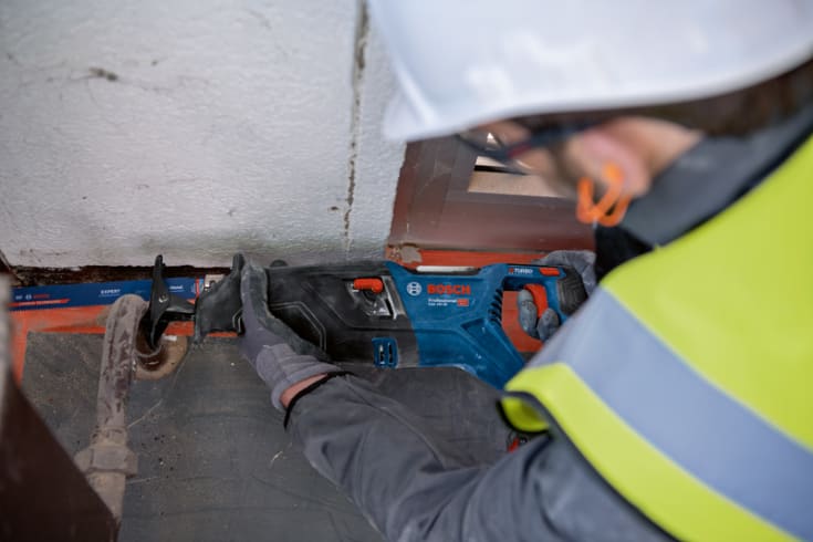 Bosch bajonetsav GSA 18V-28, solo, L-Boxx