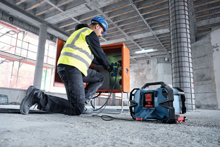 Bosch radio GPB 18V H-6 SRC