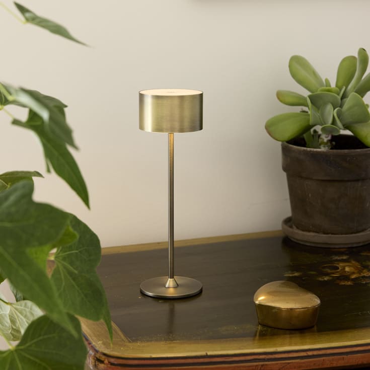 Nielsen Light Bistro uppladdningsbar bordslampa, antik mässing