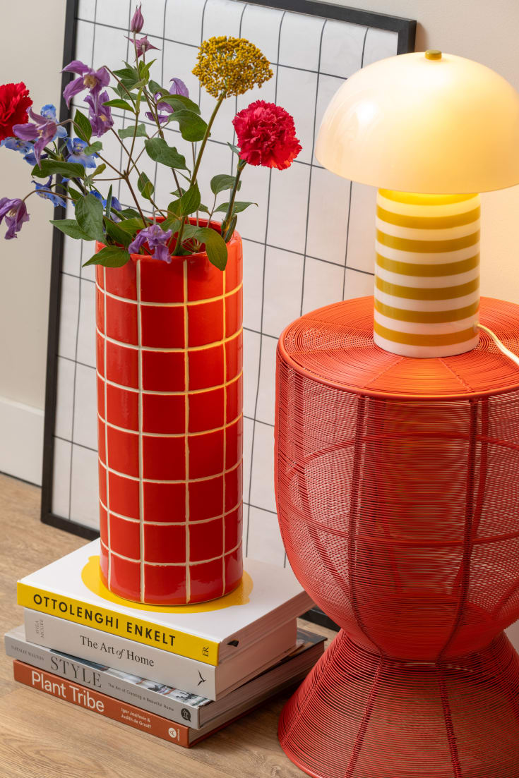 Leitmotiv Rayado Retro bordlampe, stripet gul