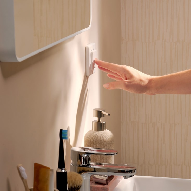 Hansgrohe Xarita Lite Q spegel med belysning, 100x70 cm, vit