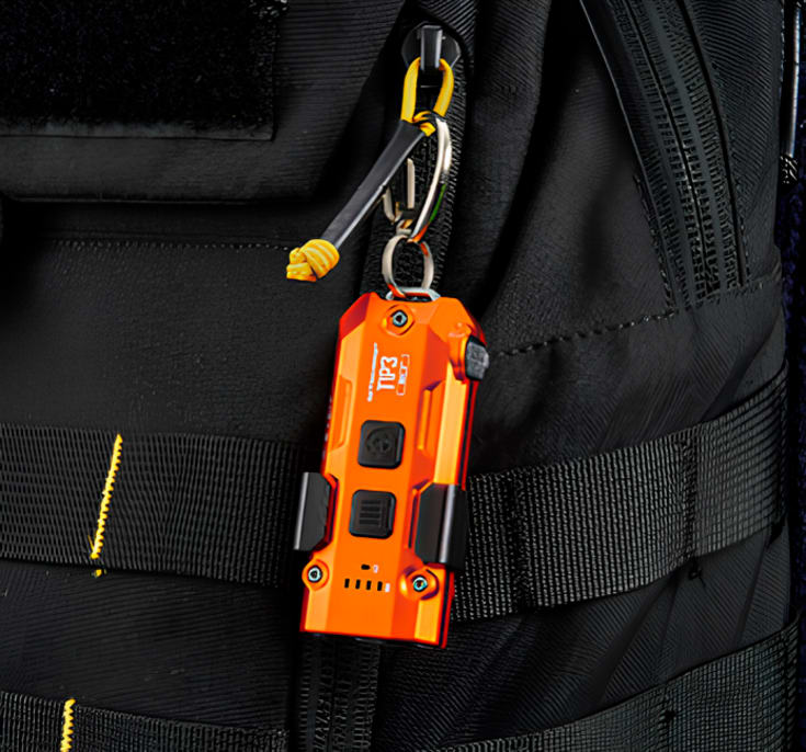 Nitecore TIP3 uppladdningsbar nyckelringslampa, 3000-6500K, svart