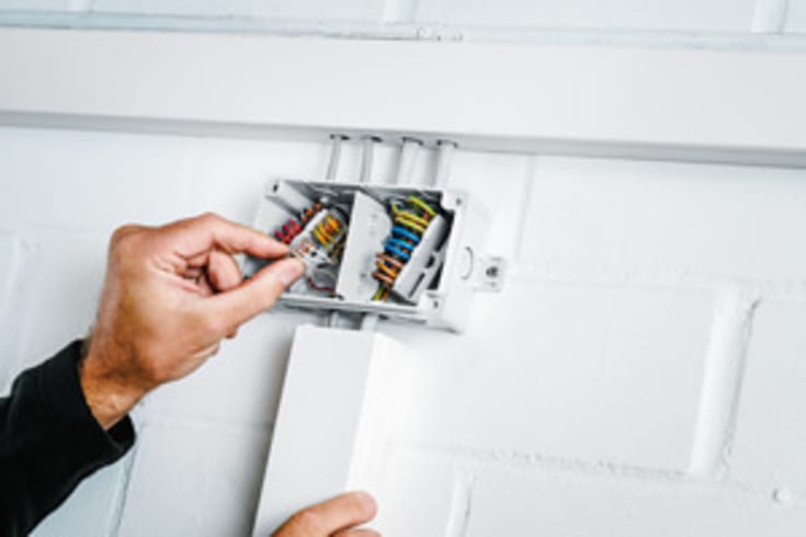 Forgreningsdåse Abox 025/2-L/sw sort