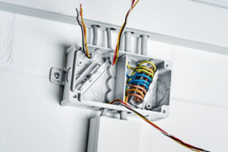 Forgreningsdåse Abox 025/2-L/sw sort