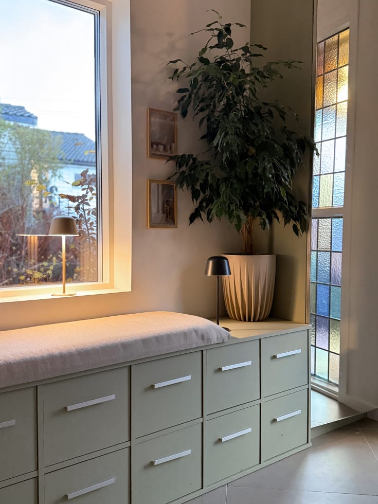 Osram Endura Style Stander genopladelig bordlampe, grå