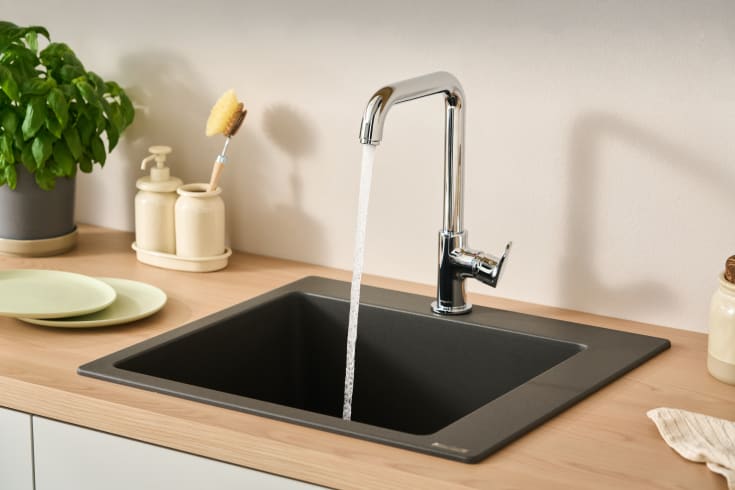 10 st Hansgrohe Vernis Blend M35 köksblandare, krom