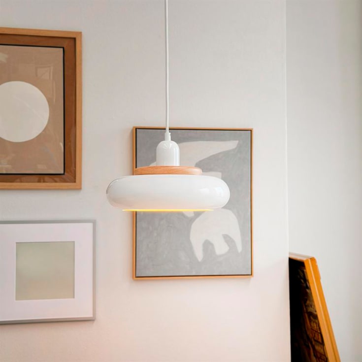 Dyberg Larsen Planet pendellampe, lyst tre