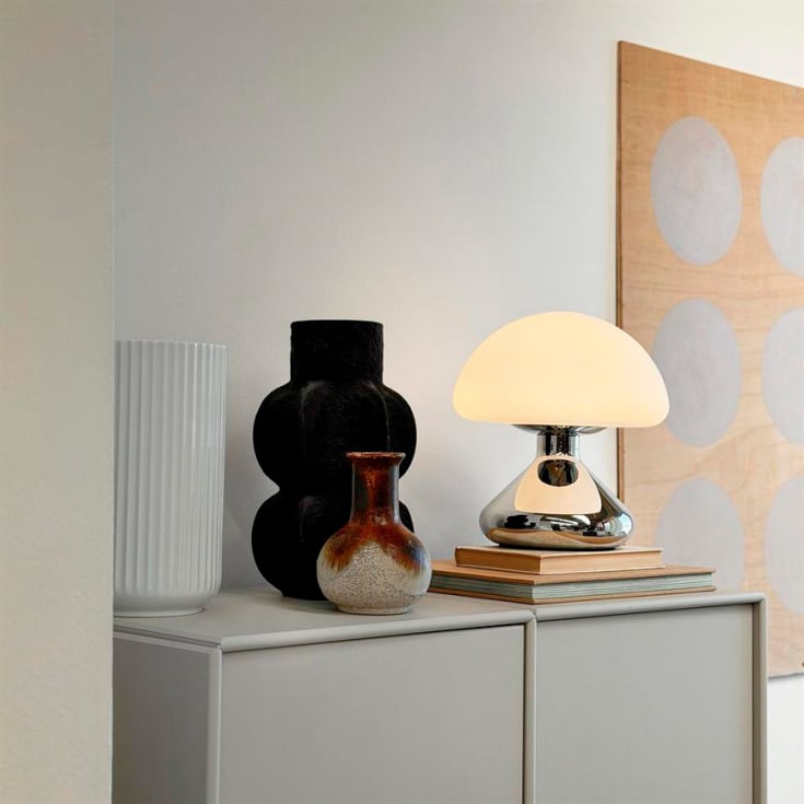 Dyberg Larsen Trophy bordslampa, krom
