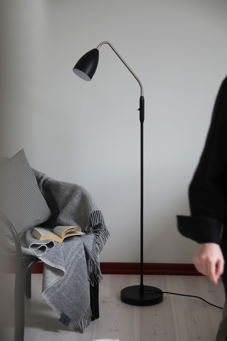 Markslöjd Patro gulvlampe 3-trins led sort