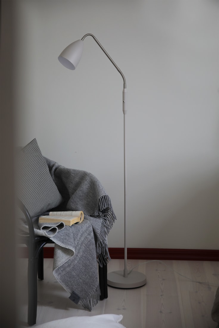 Markslöjd Patro gulvlampe, beige