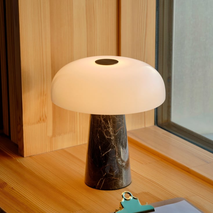 Dtfp Glossy genopladelig bordlampe, gråbrun marmor