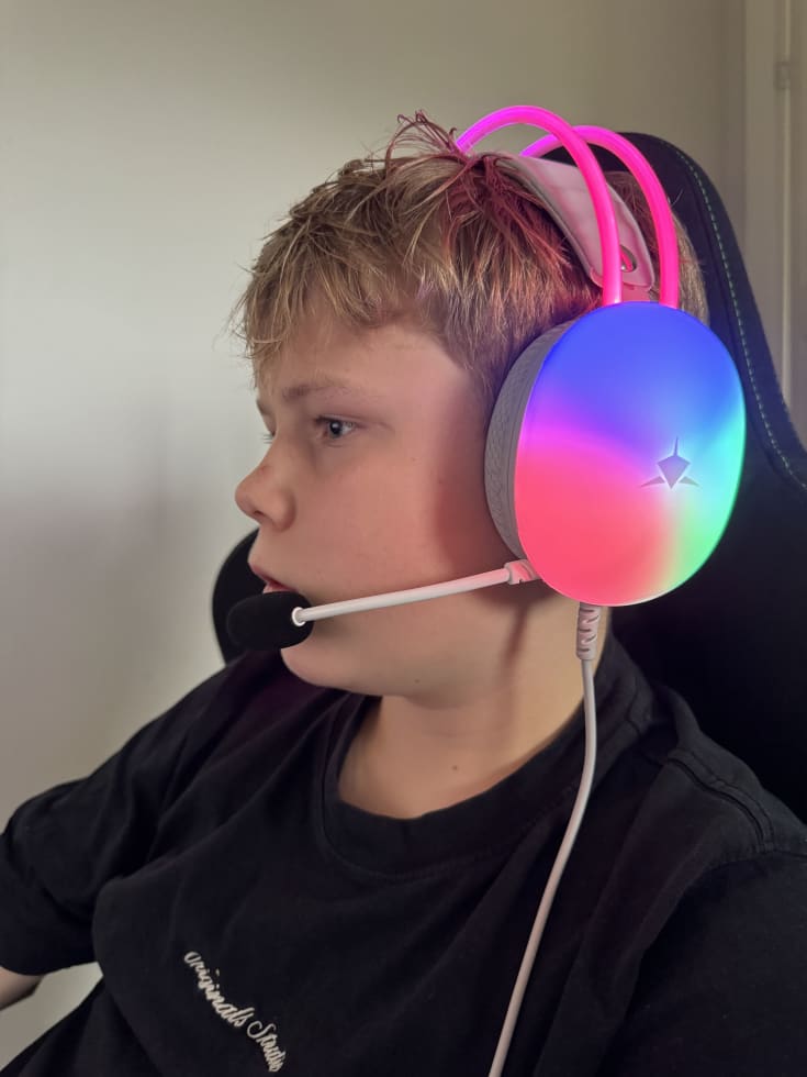 White Shark Firefly gaming headset, hvid