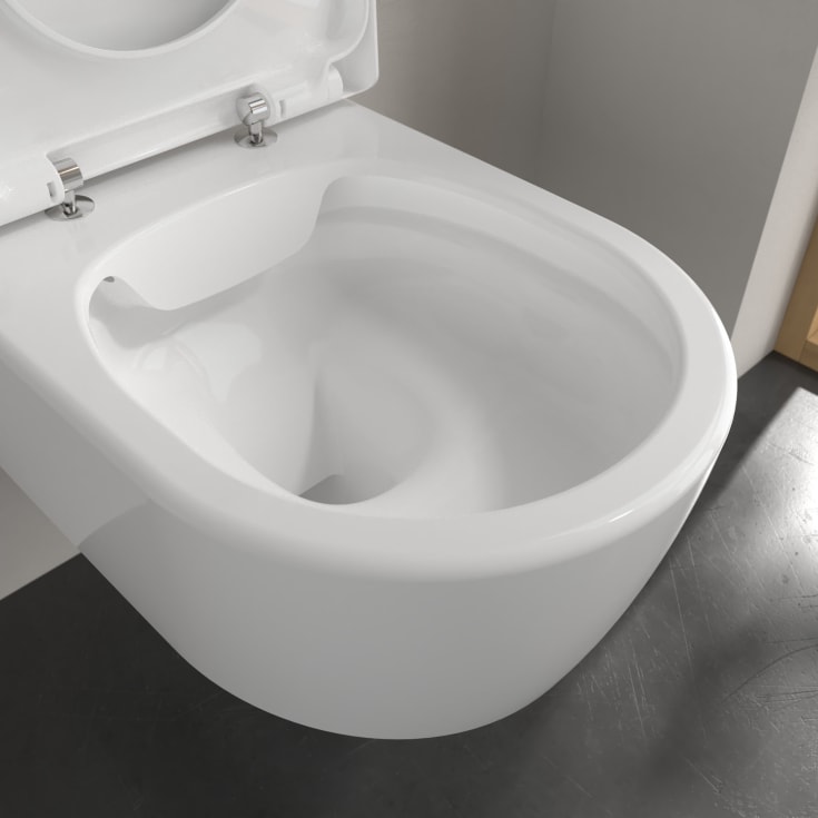 Villeroy & Boch Avento toalettpakke, med sete, CeramicPlus, hvit