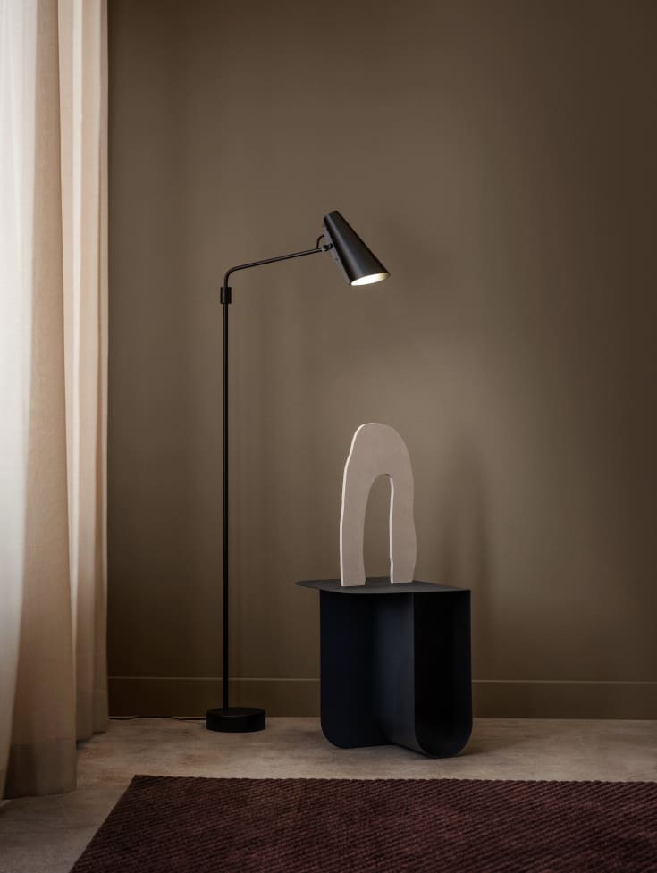 Northern Birdy gulvlampe med svingarm