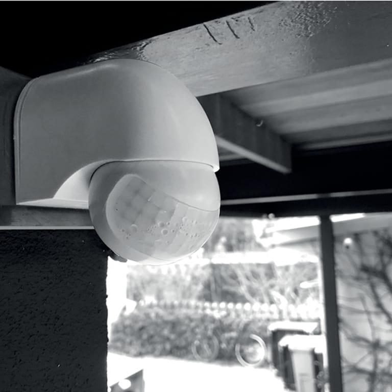 Foss Fesh Smart Home PIR sensor, utomhus, 230 V, vit | 203004
