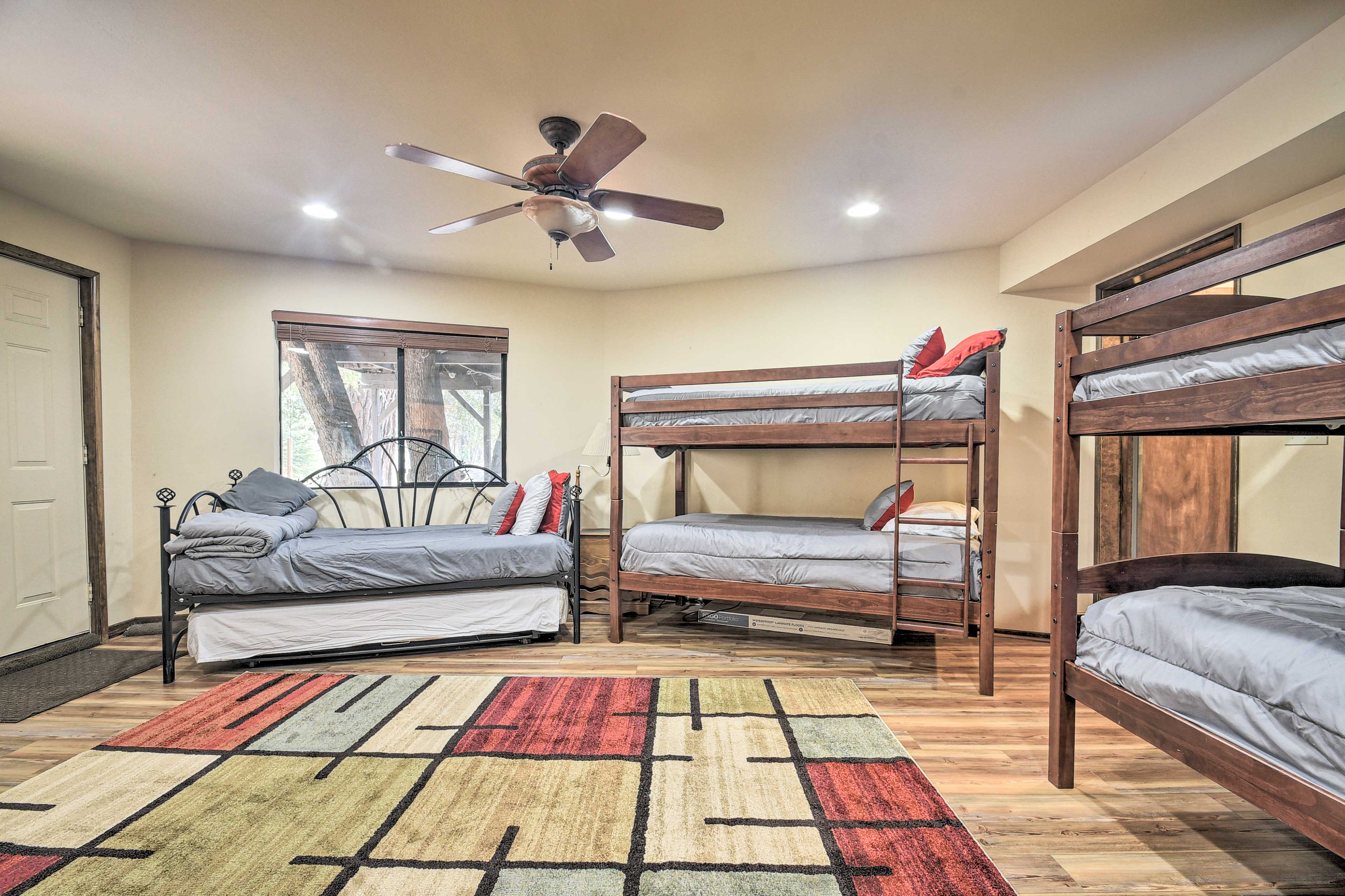 Bedroom 2 | 2 Twin Bunk Beds, Twin Bed w/ Twin Trundle Bed