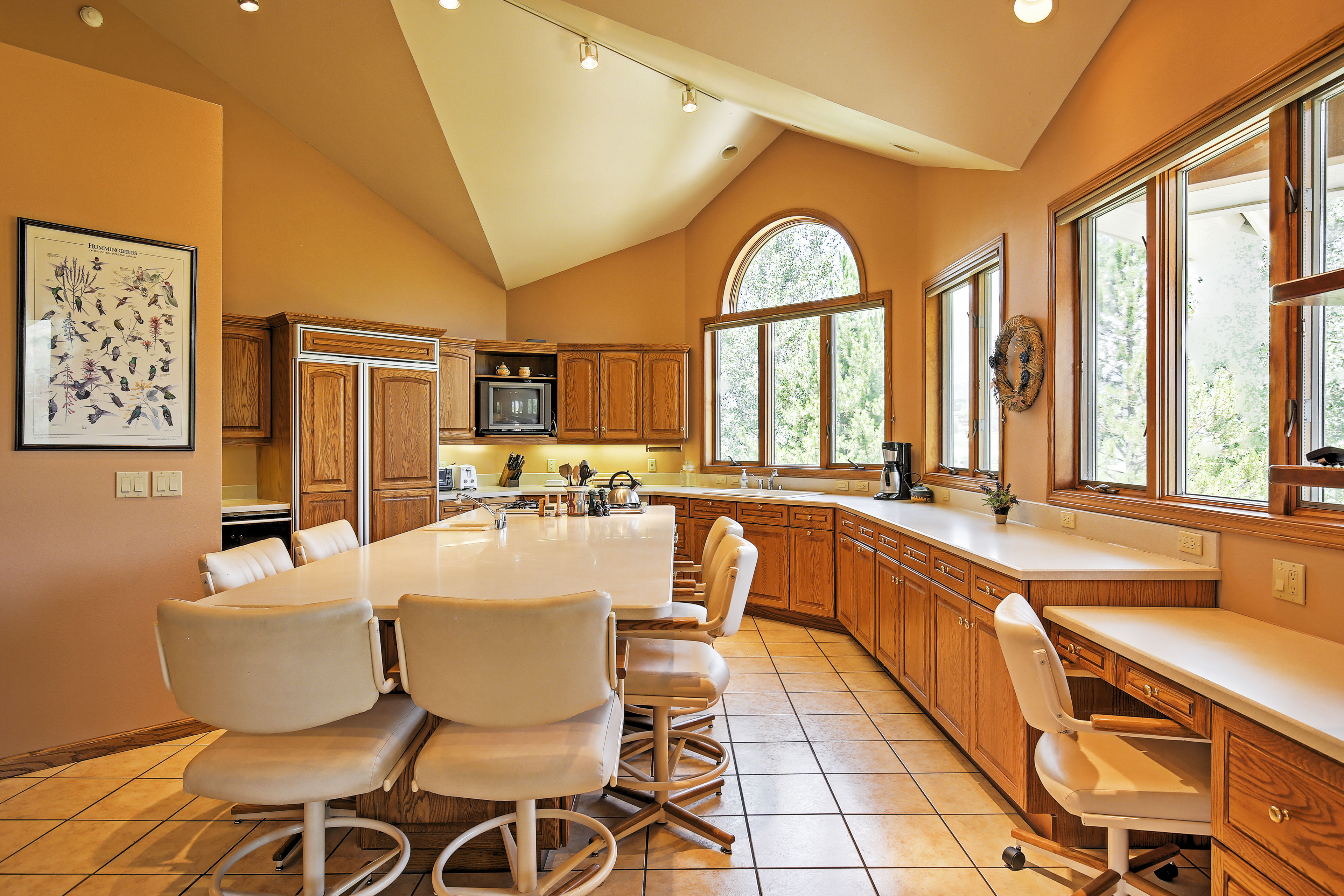 Kitchen | Fully Equipped