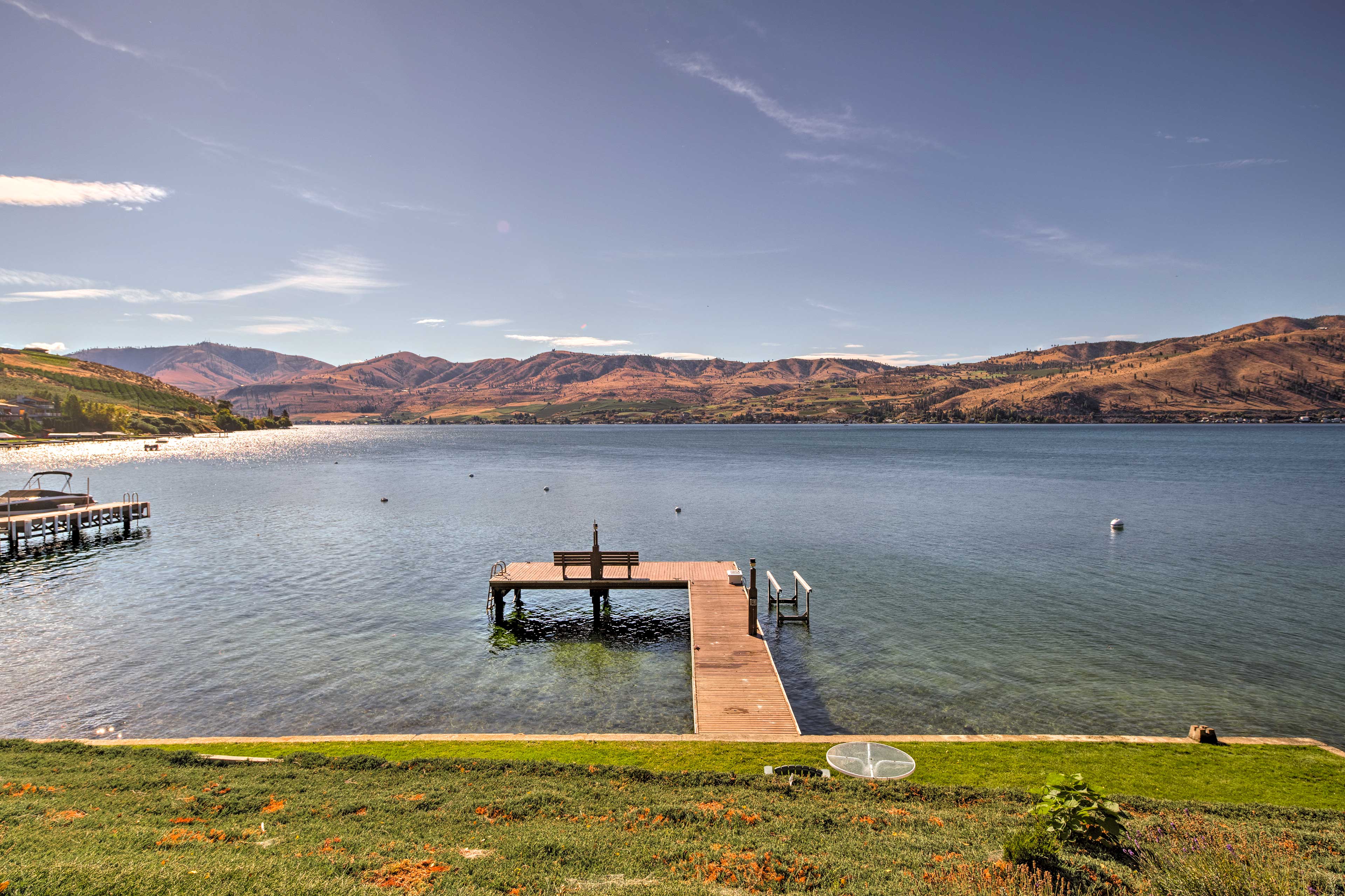 Lake Chelan Vacation Rental | 3BR | 2BA | 1,500 Sq Ft | One Step to Access